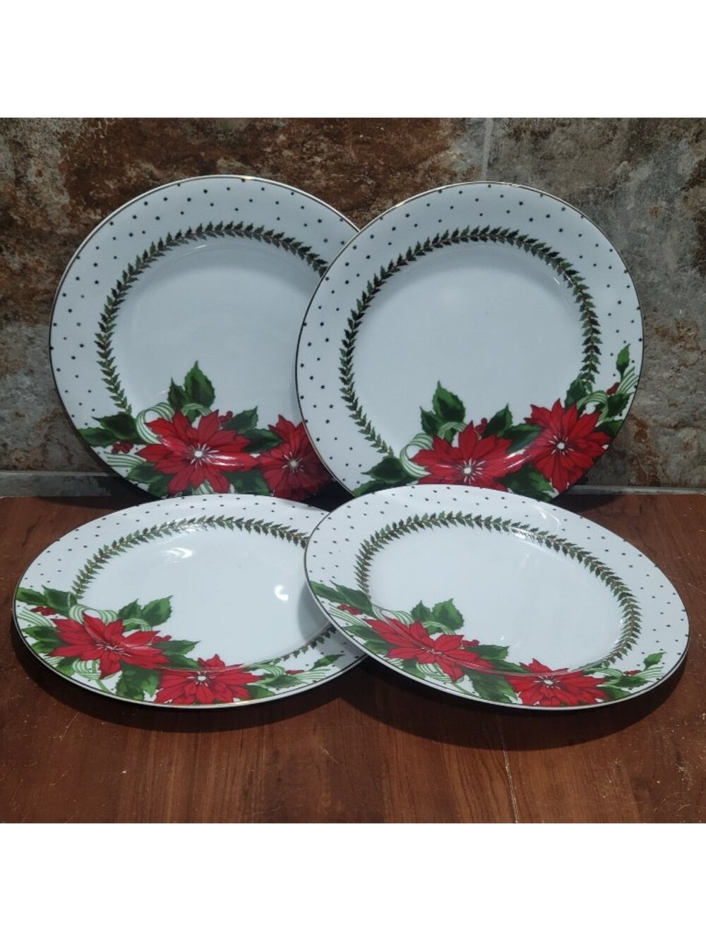 American Atelier Poinsettias 3398 Dinner Plates Christmas Suzanne Evans 10.5" Se